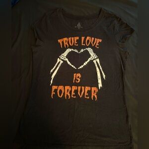 Junior’s Black Graphic Tee with Glowing skeleton bones and Orange Print size XXL